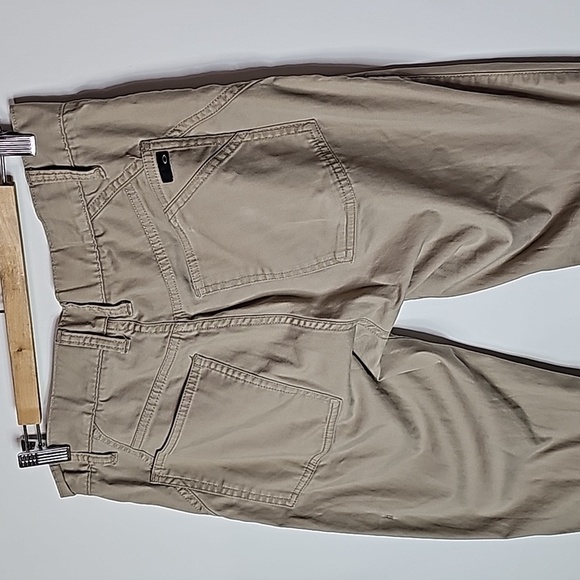 Oakley 32x34 tan slim straight pants - Picture 5 of 8